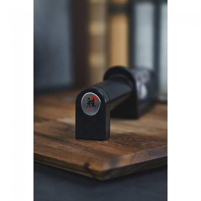 ZWILLING Miyabi Pull through knife sharpener Black ZWILLING Miyabi Pull through knife sharpener Black