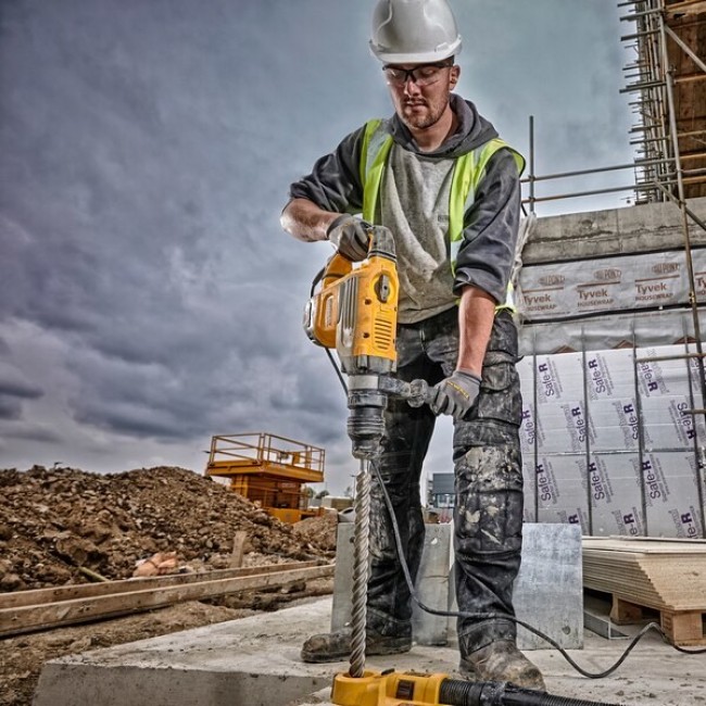 DeWALT D25733K-QS rotary hammer 1600 W SDS Max DeWALT D25733K-QS rotary hammer 1600 W SDS Max