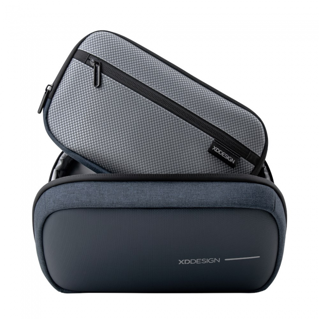 XD DESIGN First-Class All-in-One Travel Organiser Navy P706.3425 XD DESIGN First-Class All-in-One Travel Organiser Navy P706.3425