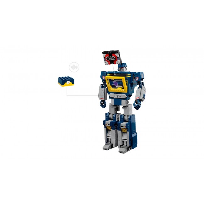 LEGO ICONS 10358 Transformers: Soundwave