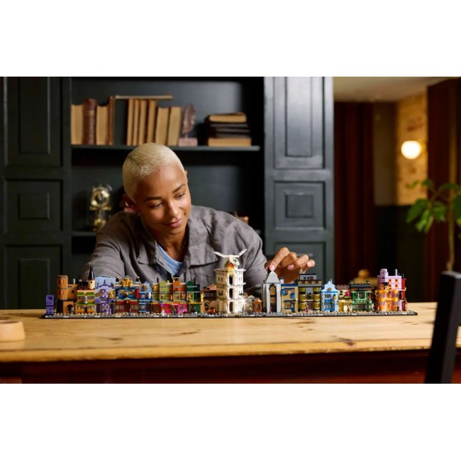 LEGO HARRY POTTER 76444 Diagon Alley Wizarding Shops LEGO HARRY POTTER 76444 Diagon Alley Wizarding Shops