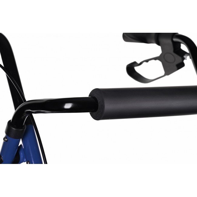 Lightweight aluminium four-wheel rehabilitation walker CH100AM Lightweight aluminium four-wheel rehabilitation walker CH100AM