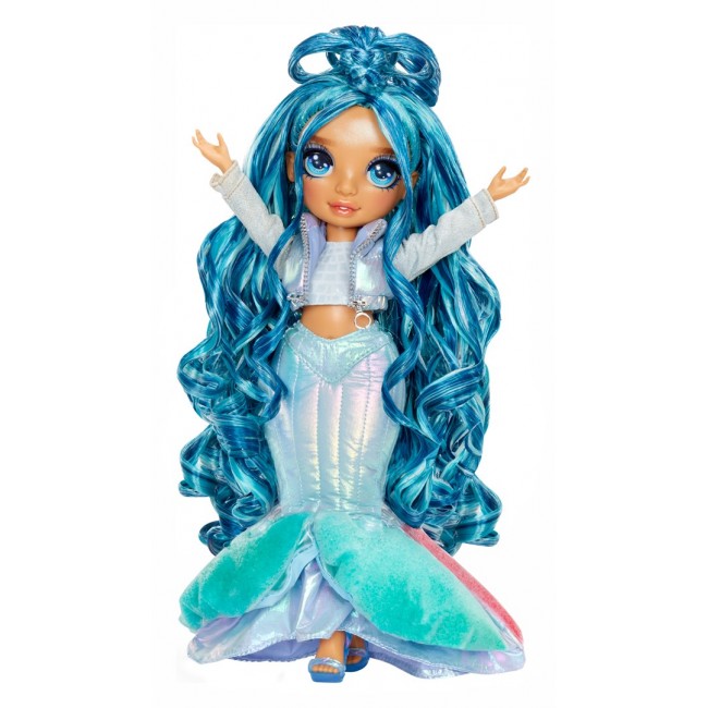 Rainbow High Winter Wonderland Doll- Skyler (Blue) Rainbow High Winter Wonderland Doll- Skyler (Blue)