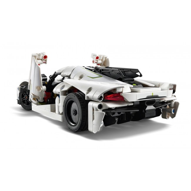 LEGO TECHNIC 42184 Koenigsegg Jesko Absolut Hypercar LEGO TECHNIC 42184 Koenigsegg Jesko Absolut Hypercar