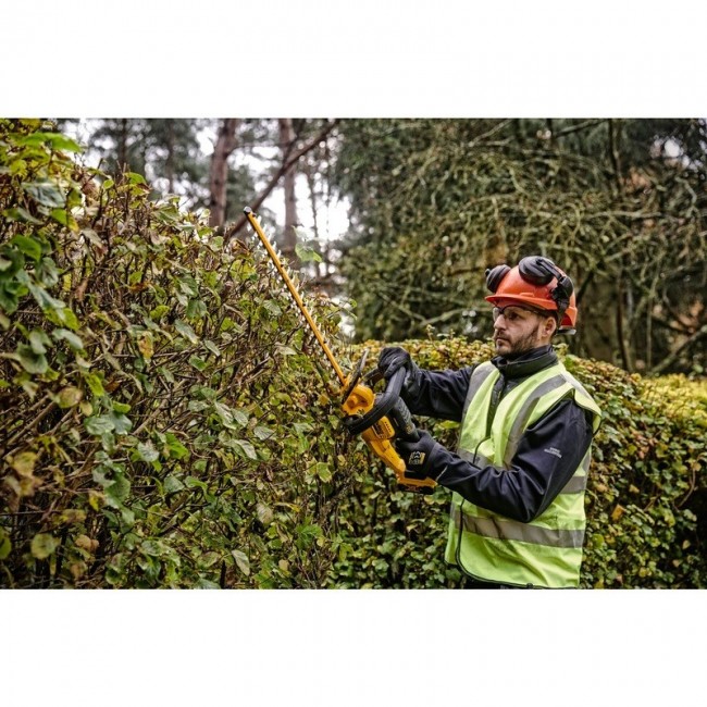 18V XR Brushless Hedge Trimmer 55cm, Carton