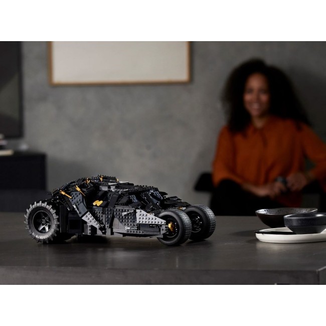 LEGO SUPER HEROES 76240 BATMOBILE TUMBLER LEGO SUPER HEROES 76240 BATMOBILE TUMBLER