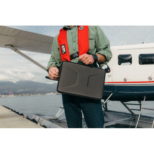 Urban Armor Gear 984179114040 laptop case 40.6 cm (16