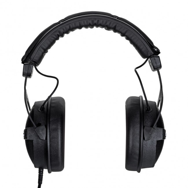 Beyerdynamic DT 770 PRO 32 - closed studio headphones