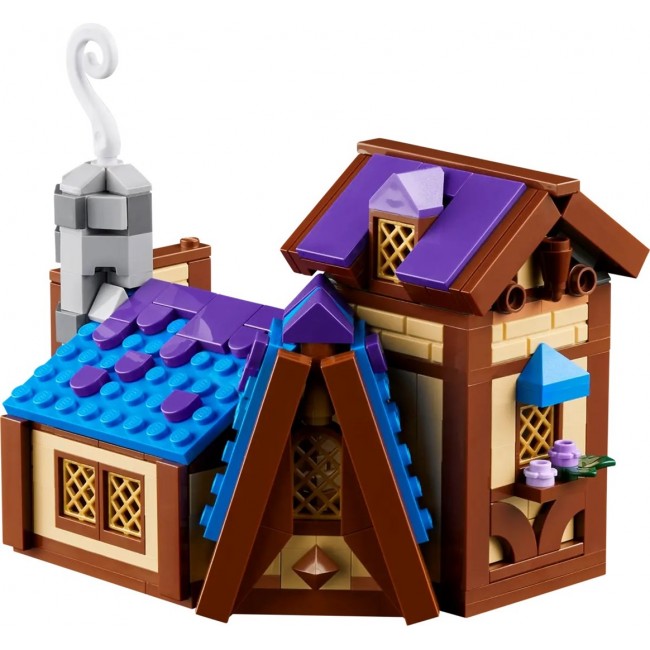 LEGO IDEAS 21348 Dungeons & Dragons: Red Dragon s Tale