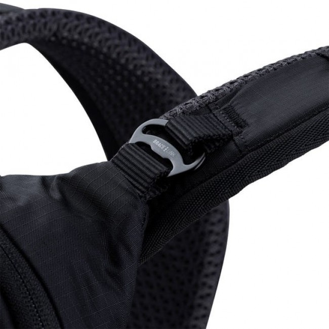 EVOC Stage backpack Cycling backpack Black Nylon, Polyrattan