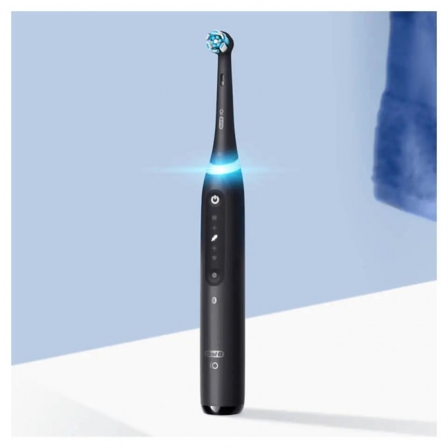 Oral-B iO Series 5 Adult Vibrating toothbrush Black