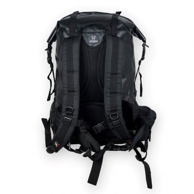 AMPHIBIOUS WATERPROOF BACKPACK OVERLAND 45L BLACK P/N: ZSF-1045.01 AMPHIBIOUS WATERPROOF BACKPACK OVERLAND 45L BLACK P/N: ZSF-1045.01
