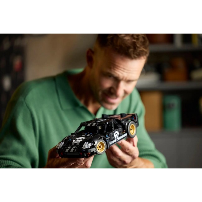 LEGO TECHNIC 42223 1966 Ford GT40 MKII Race Car