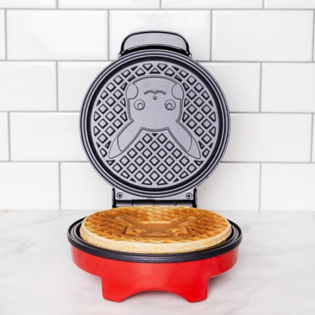 Uncanny Brands WM1POKPIKEU waffle iron 1 waffle(s) Black, Red, Yellow