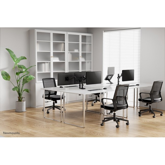 Neomounts desk monitor arm