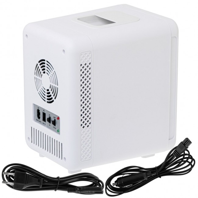 Adler AD 8084w Freestanding mini fridge White