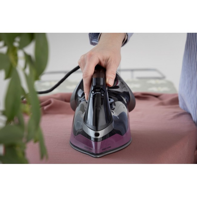 Steam iron Gorenje SIK2800BKV 2800 W Black, Purple