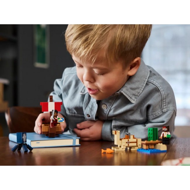 LEGO MINECRAFT 21259 The Pirate Ship Voyage LEGO MINECRAFT 21259 The Pirate Ship Voyage