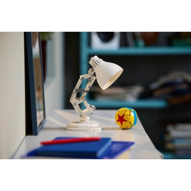 LEGO IDEAS 21357 Disney Pixar Luxo Jr. LEGO IDEAS 21357 Disney Pixar Luxo Jr.