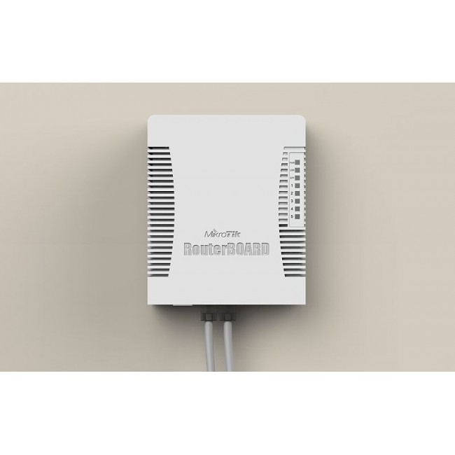 Mikrotik hEX PoE wired router White Mikrotik hEX PoE wired router White