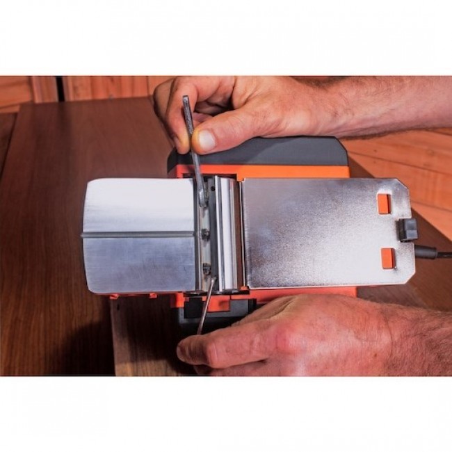Black & Decker BEW712-QS power hand planer Orange 710 W Black & Decker BEW712-QS power hand planer Orange 710 W