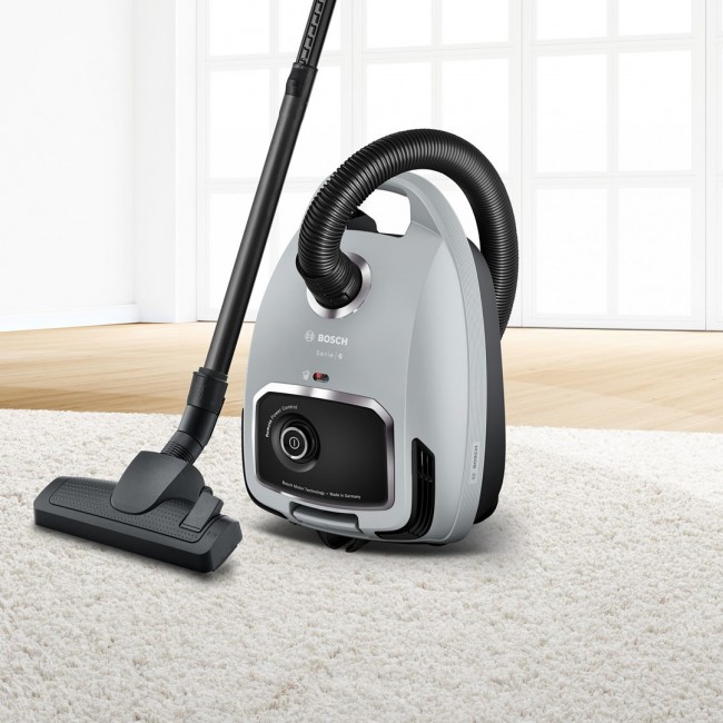 Bosch Serie 6 BGB6X330 vacuum Cylinder vacuum Dry 600 W Dust bag Bosch Serie 6 BGB6X330 vacuum Cylinder vacuum Dry 600 W Dust bag