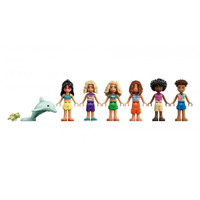 LEGO FRIENDS 42673 Family Vacation Beach Resort LEGO FRIENDS 42673 Family Vacation Beach Resort