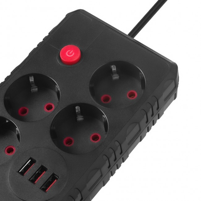 Maclean power strip, 4-socket extension cable + 3xUSB, 110-240V AC 50/60Hz, 2.1A max 2500W, 1.5m, black, MCE392 B Maclean power strip, 4-socket extension cable + 3xUSB, 110-240V AC 50/60Hz, 2.1A max 2500W, 1.5m, black, MCE392 B