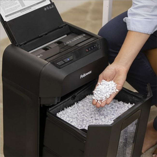 Fellowes Automax 80M paper shredder Particle-cut shredding 22 cm Black Fellowes Automax 80M paper shredder Particle-cut shredding 22 cm Black