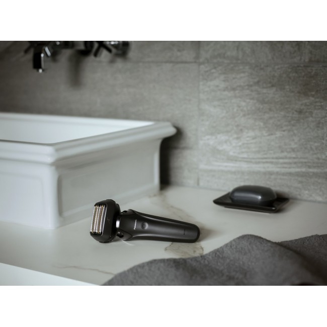 Panasonic ES-LS6A Foil shaver Trimmer Black Panasonic ES-LS6A Foil shaver Trimmer Black