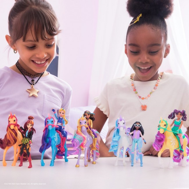 Unicorn Academy Valentina & Cinder Unicorn Academy Valentina & Cinder