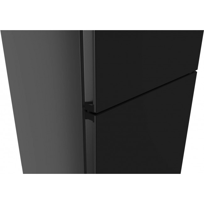 Bosch Serie 6 KGN49LBCF fridge-freezer Freestanding 440 L C Black