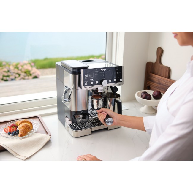Ninja ES701EU coffee maker Semi-auto Espresso machine 2 L Ninja ES701EU coffee maker Semi-auto Espresso machine 2 L