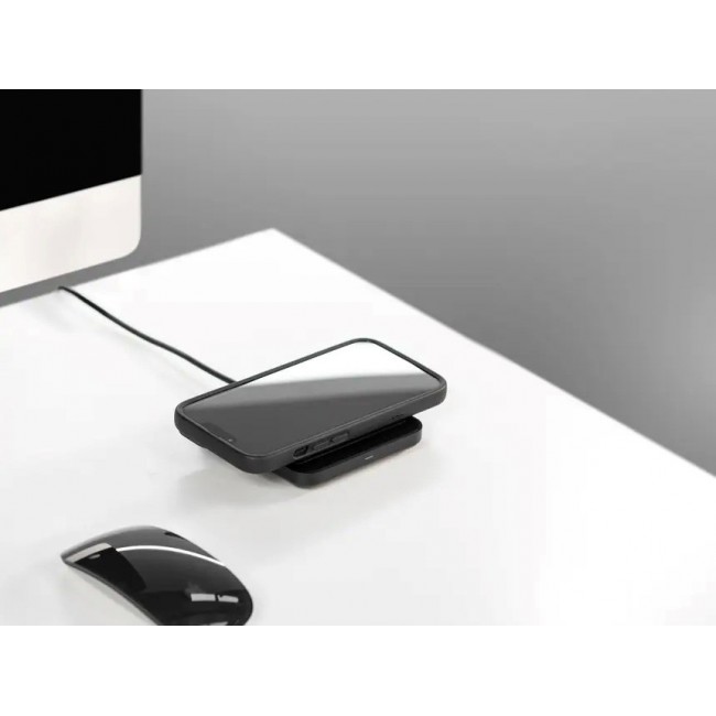 Quad Lock Wireless Charging Pad charger, Black