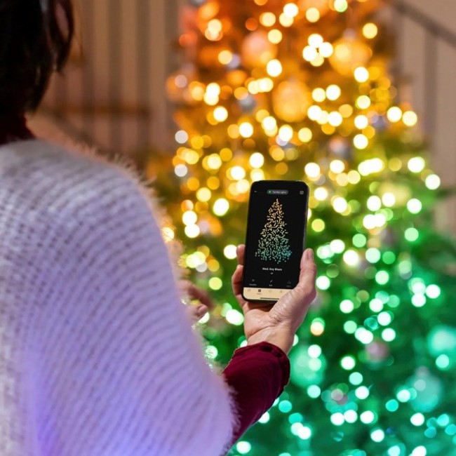 Twinkly Candies LED Christmas tree lights TWKC200RGB-G Candle shape Twinkly Candies LED Christmas tree lights TWKC200RGB-G Candle shape