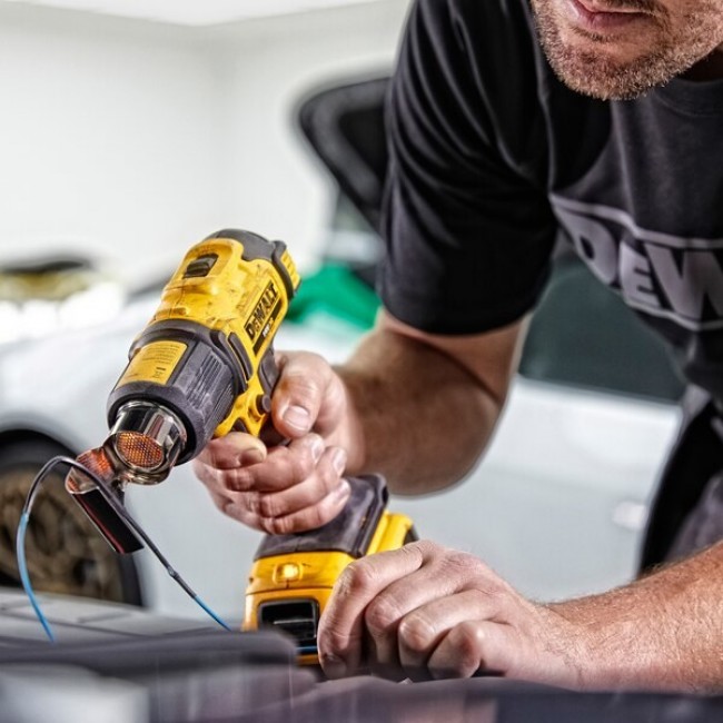 DeWALT DCE530N-XJ heat gun Hot air gun 190 l/min 530 C Yellow DeWALT DCE530N-XJ heat gun Hot air gun 190 l/min 530 C Yellow