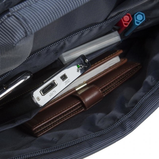Rivacase 8221 33.8 cm (13.3 Rivacase 8221 33.8 cm (13.3
