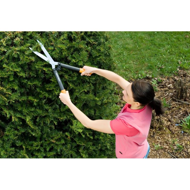 FISKARS HEDGE TRIMMER HS52 FISKARS HEDGE TRIMMER HS52