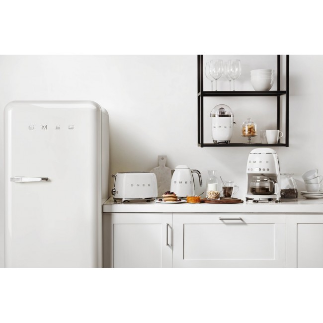 Smeg 50's Style Drip Filter Coffee Machine DCF02WHEU White