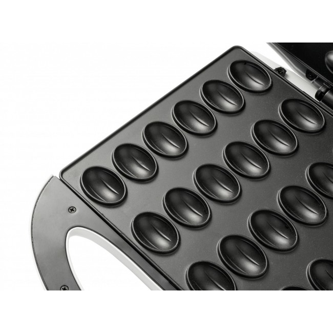 Adler AD 3039 waffle iron 24 waffle(s) 1600 W White Adler AD 3039 waffle iron 24 waffle(s) 1600 W White