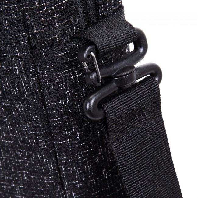 Rivacase 7931 39.6 cm (15.6
