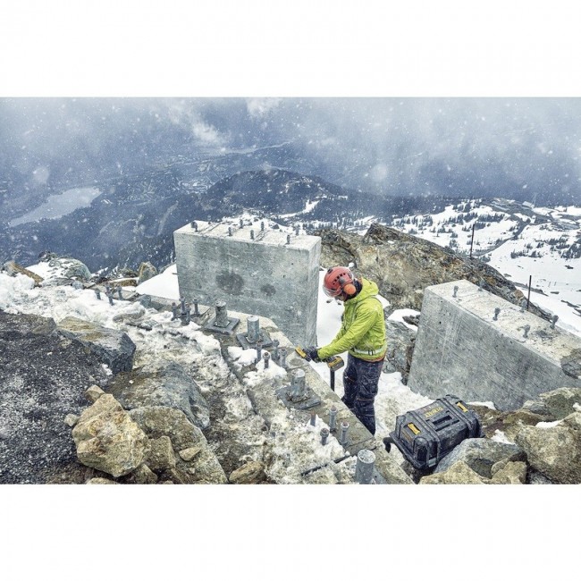 DeWALT DCG418NT-XJ portable sander Belt sander Black, Yellow DeWALT DCG418NT-XJ portable sander Belt sander Black, Yellow