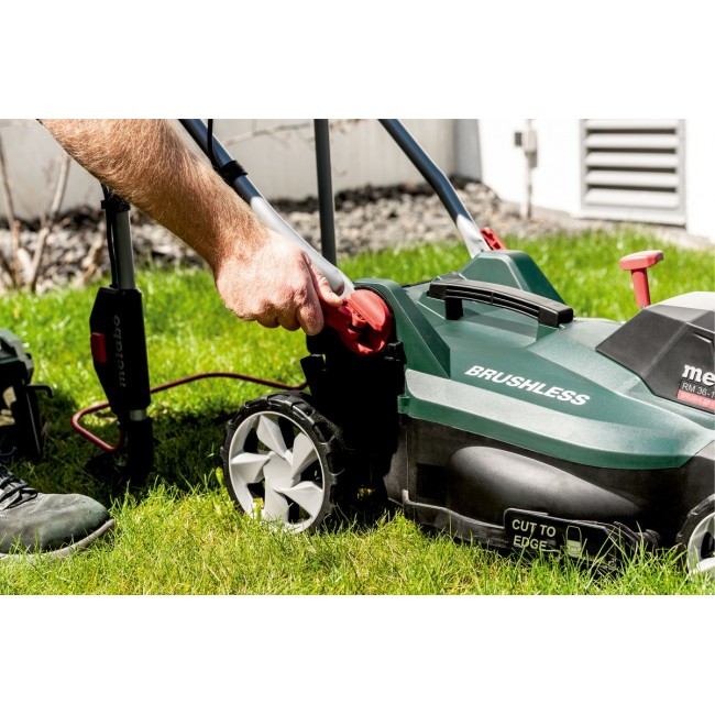 Metabo RM 36-18 LTX BL 36 Akku-Rasenm Metabo RM 36-18 LTX BL 36 Akku-Rasenm