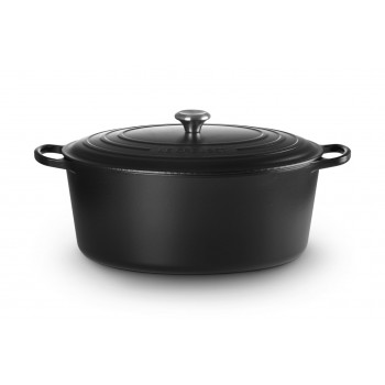 Le Creuset Signature 13.9 L Oval Black