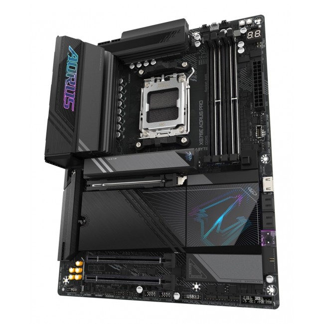 GIGABYTE X870E AORUS PRO Motherboard - Supports AMD Ryzen 9000 CPUs, 16+2+2 Phases Digital VRM, up to 8000MHz DDR5 (OC), 3xPCIe 5.0 + 1xPCIe 4.0,Wi-Fi 7, 2.5GbE LAN, USB 4