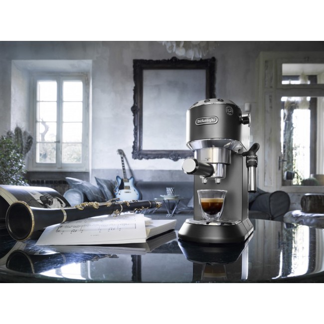 De Longhi Dedica Style EC 685.BK Semi-auto Espresso machine 1.1 L
