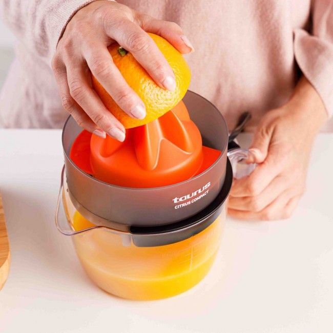 Taurus CITRUS COMPACT Hand juicer 30 W Black, Orange, Transparent