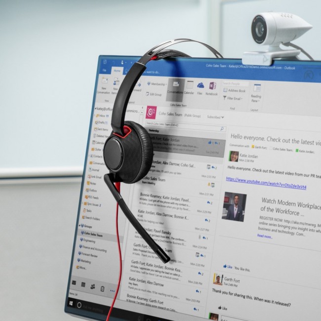 HP Poly Blackwire 5220 Stereo USB-C Headset +3.5mm Plug +USB-C/A Adapter (Bulk)