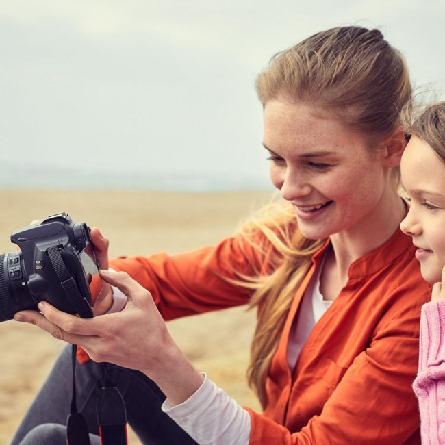 Canon EOS 250D+EF-S 18-55mm SLR Camera Kit 24.1 MP CMOS 6000 x 4000 pixels Black