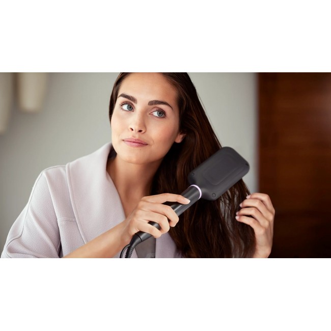 Philips StyleCare Essential BHH880/00 Heated Straightening Brush Philips StyleCare Essential BHH880/00 Heated Straightening Brush